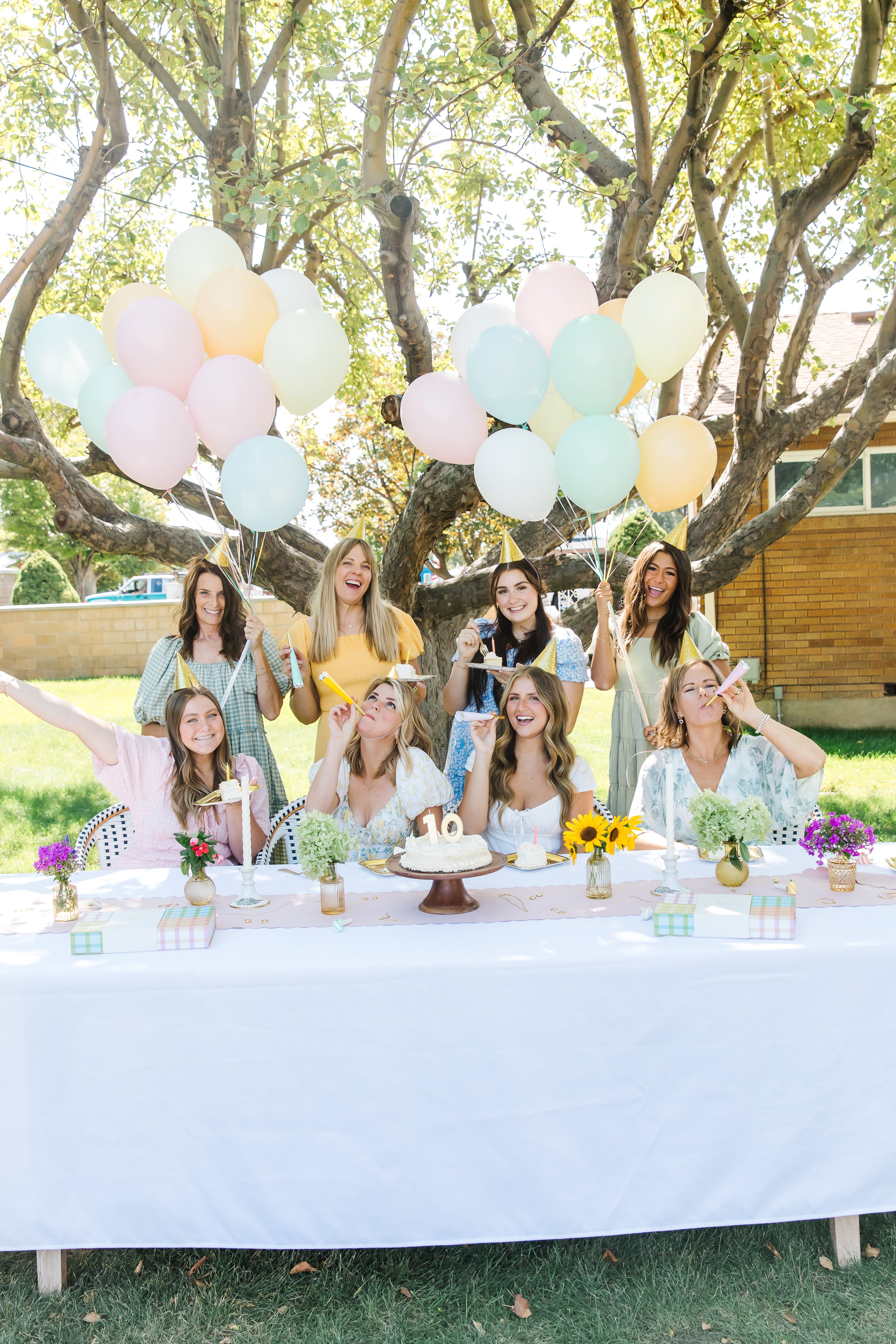 10th Anniversary: Let us eat cake!