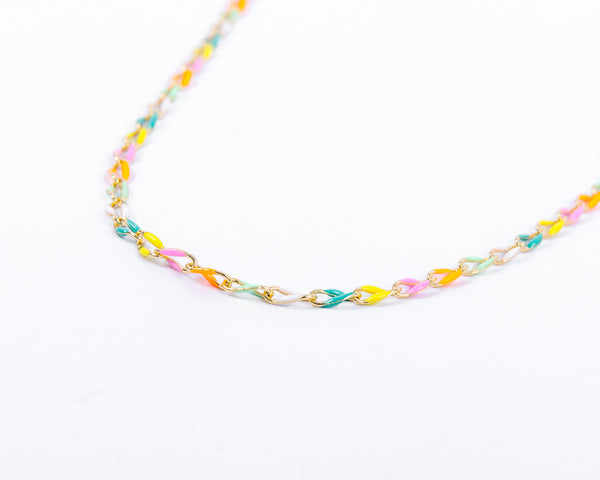HeyJuneColorChainFlatlay-