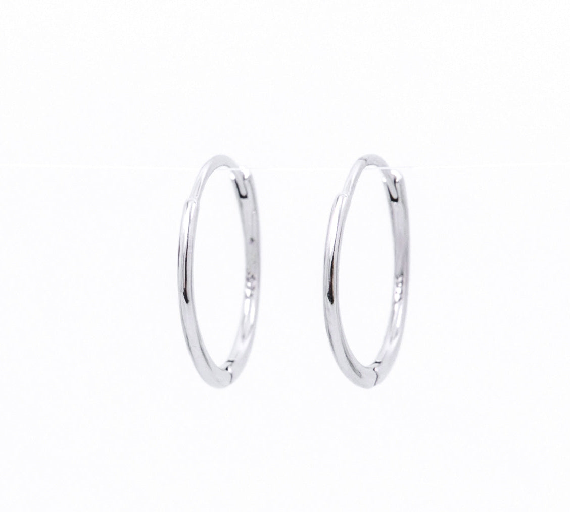 18 mm Sleek Huggies