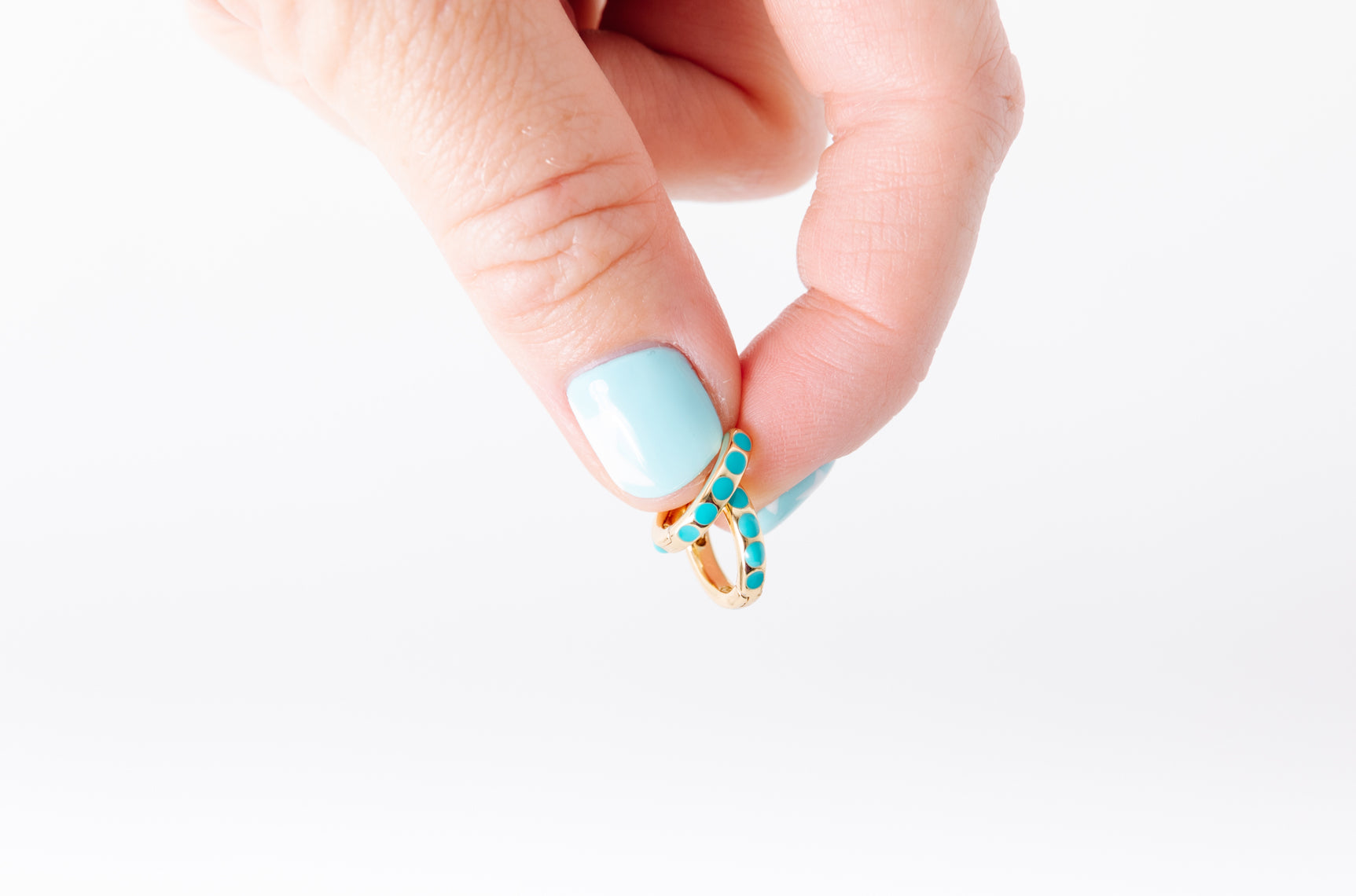 Turquoise Huggies